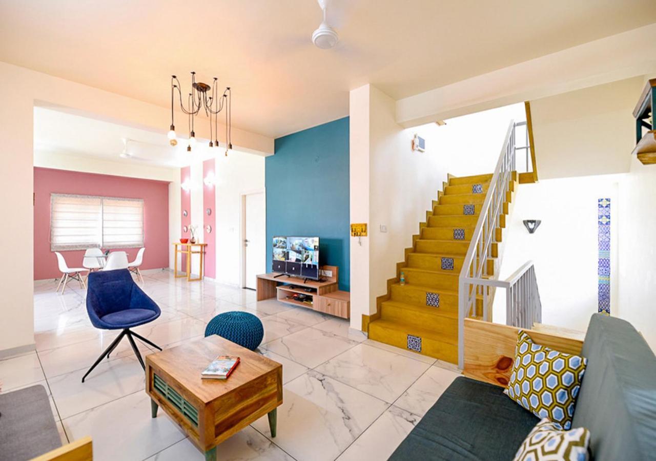 Agastya Villa By Veo - Part Of Stayvista Badami Zewnętrze zdjęcie